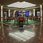Хотел лилия 4*