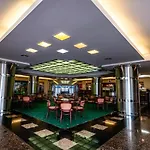лилия Хотел