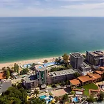 Хотел лилия