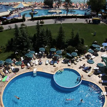 Lilia Готель Золоті Піски