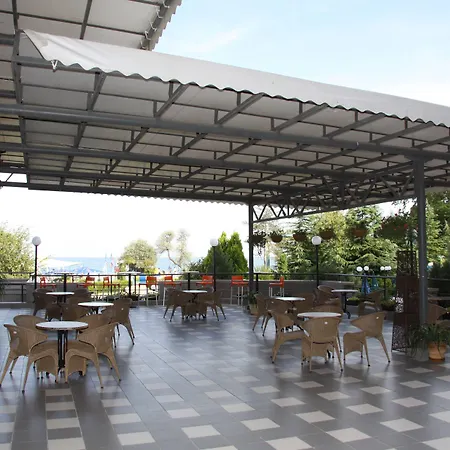 Hotel Lilia