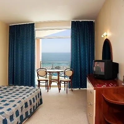 Lilia Hotel 4*